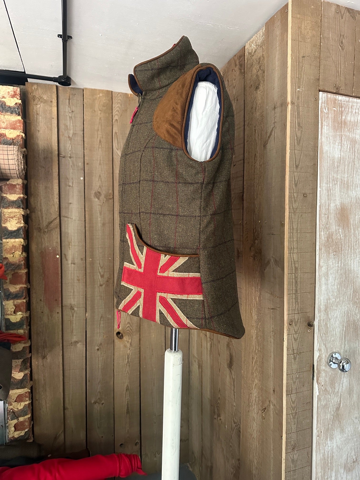 Patriot Pocket Tweed Gilet - Mens
